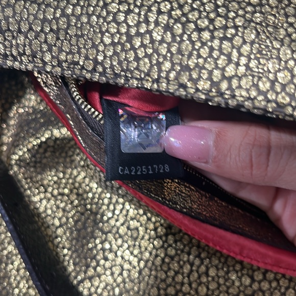 FENDI Rare Gold Baguette. Limited Edition. - Picture 13 of 13